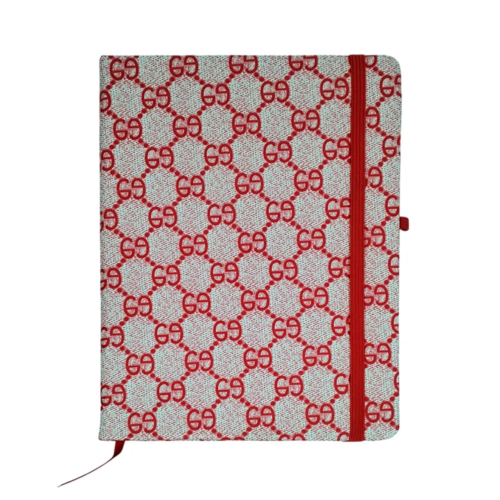 Libreta Dura Hello Kitty Roja – Diseño Resistente y Adorable