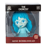 Cargar imagen en el visor de la Galería, Funko Mini The Exorcist – Regan Bobblehead | Figura de Terror Coleccionable
