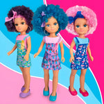 Cargar imagen en el visor de la Galería, Nancy Curly Power – Muñeca con Melena Rizada | Edición Famosa para Peinar y Crear Estilos
