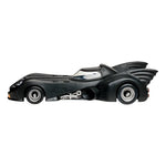 Cargar imagen en el visor de la Galería, Batman y Batmobile 60 cm – Set de Figura Articulada y Vehículo Coleccionable | McFarlane Toys
