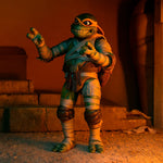 Cargar imagen en el visor de la Galería, Michelangelo como La Momia – Figura de Acción Tortugas Ninja | NECA Monsters Line

